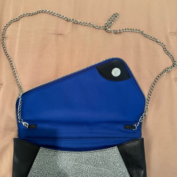 NWT Halogen Black, Blue and Gray Women's Clutch - Picture 4 of 8